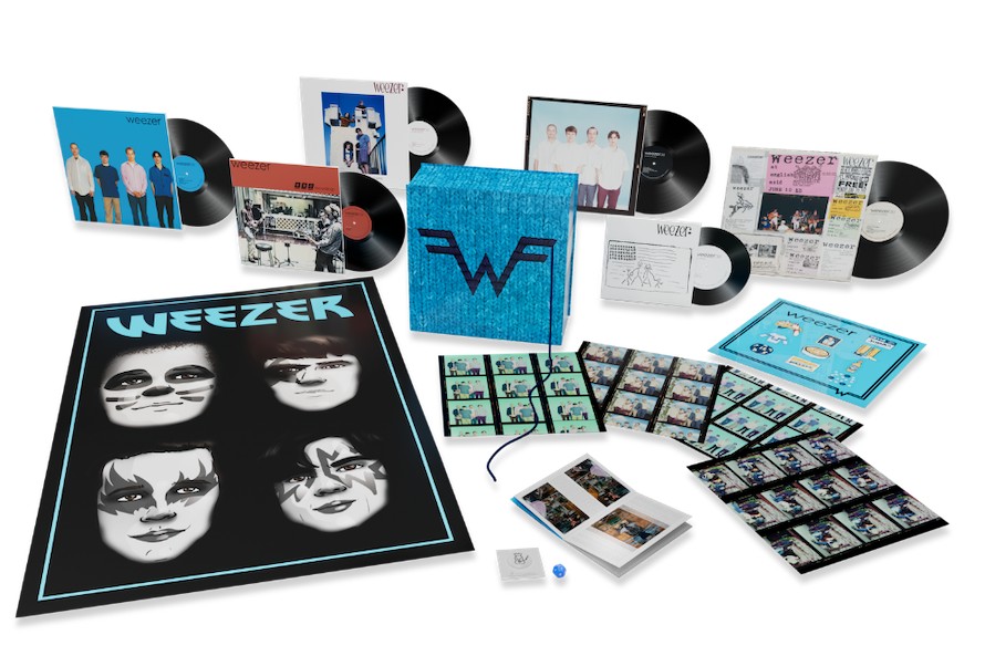 weezer-blue-deluxe.jpg